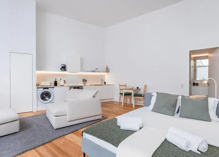 Whome Lisbon\'S Elite A Stylish & Modern Studio W Patio
