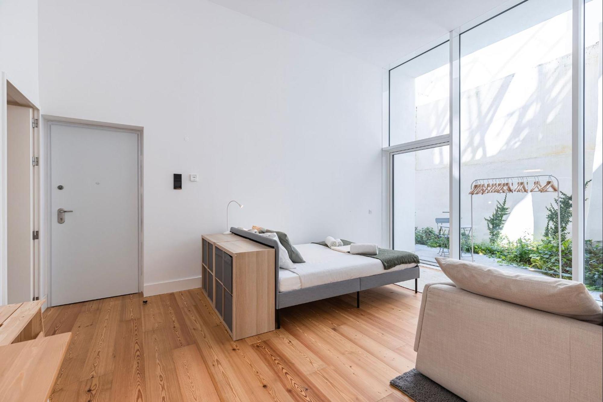 Whome Lisbon's Elite A Stylish & Modern W Patio * Lisbon